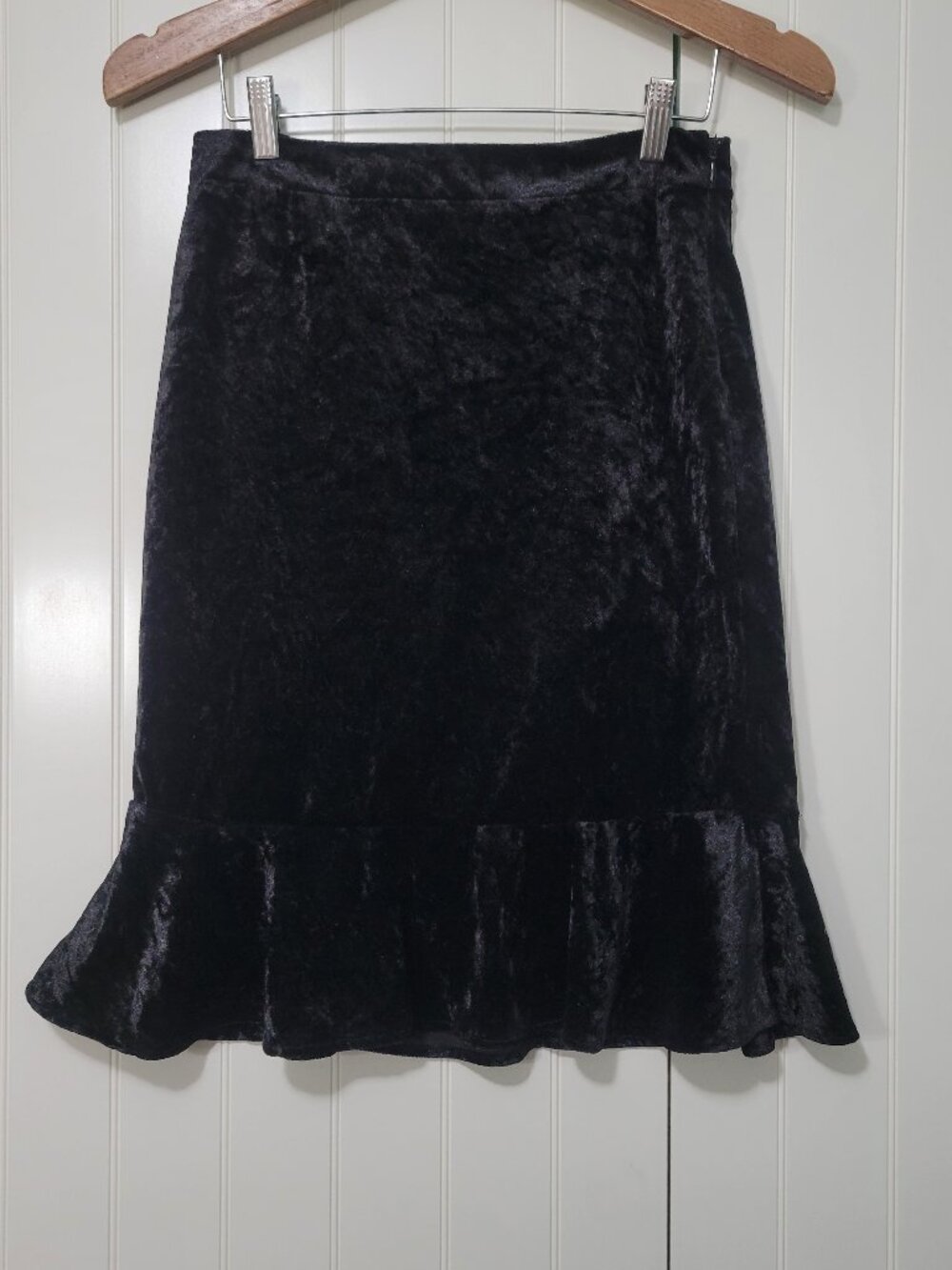 Whimsigoth Craft Practical Magic Witch Black Crushed Velvet Ruffle Hem Skirt - Picture 10 of 10